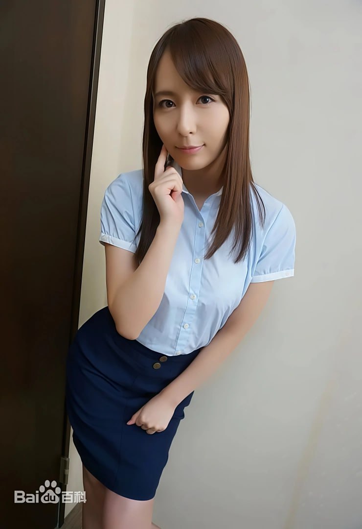 域名使用前先查查www.rihan,没查清楚可能遇到侵权风险,被投诉下架...